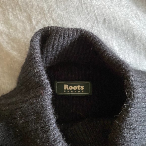 Roots Mockneck Wool Cashmere Sweater - Picture 4 of 7